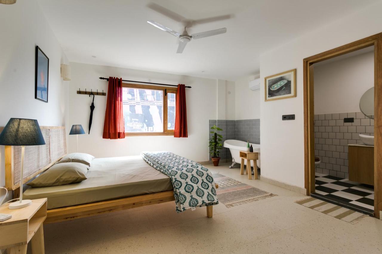 ニューデリー Vaara Bed & Breakfast エクステリア 写真