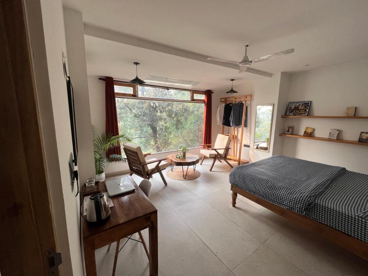 ニューデリー Vaara Bed & Breakfast エクステリア 写真